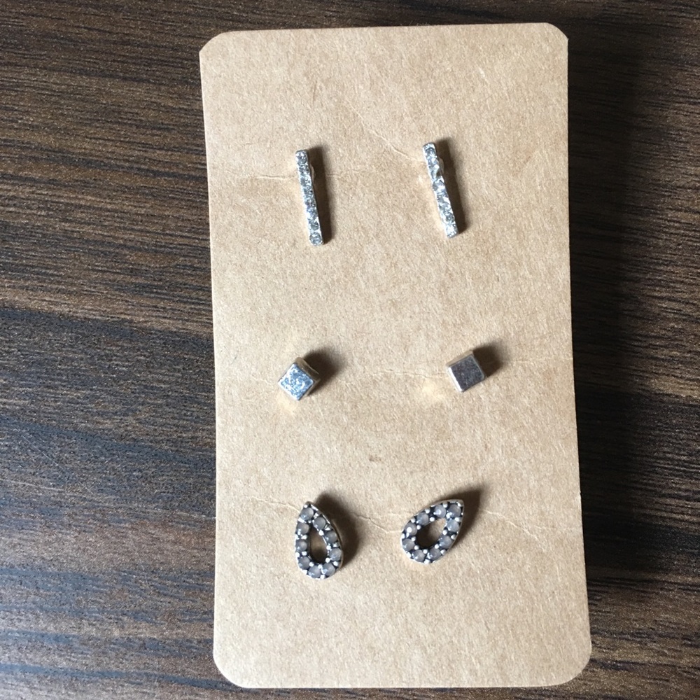 5/$20- Urban Outfitters• Set Of 3 Earrings